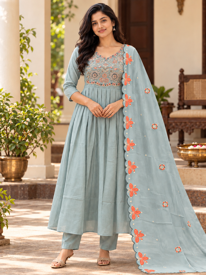 Floral Embroidered Pleated Kurta 3-Piece Set