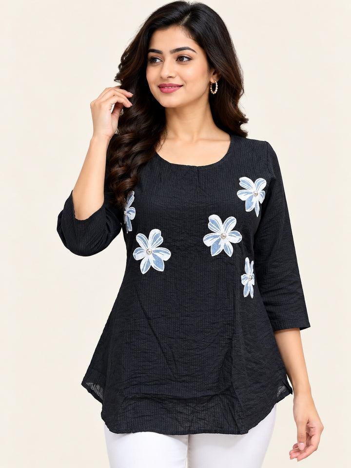 Floral Applique A-Line Short Top with 3/4 Sleeves – Casual Wear