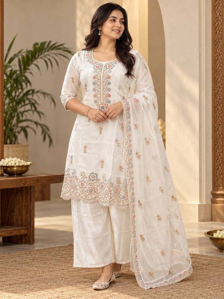 Ivory Shimmer Kurta with Floral Detailing and Scalloped Hem