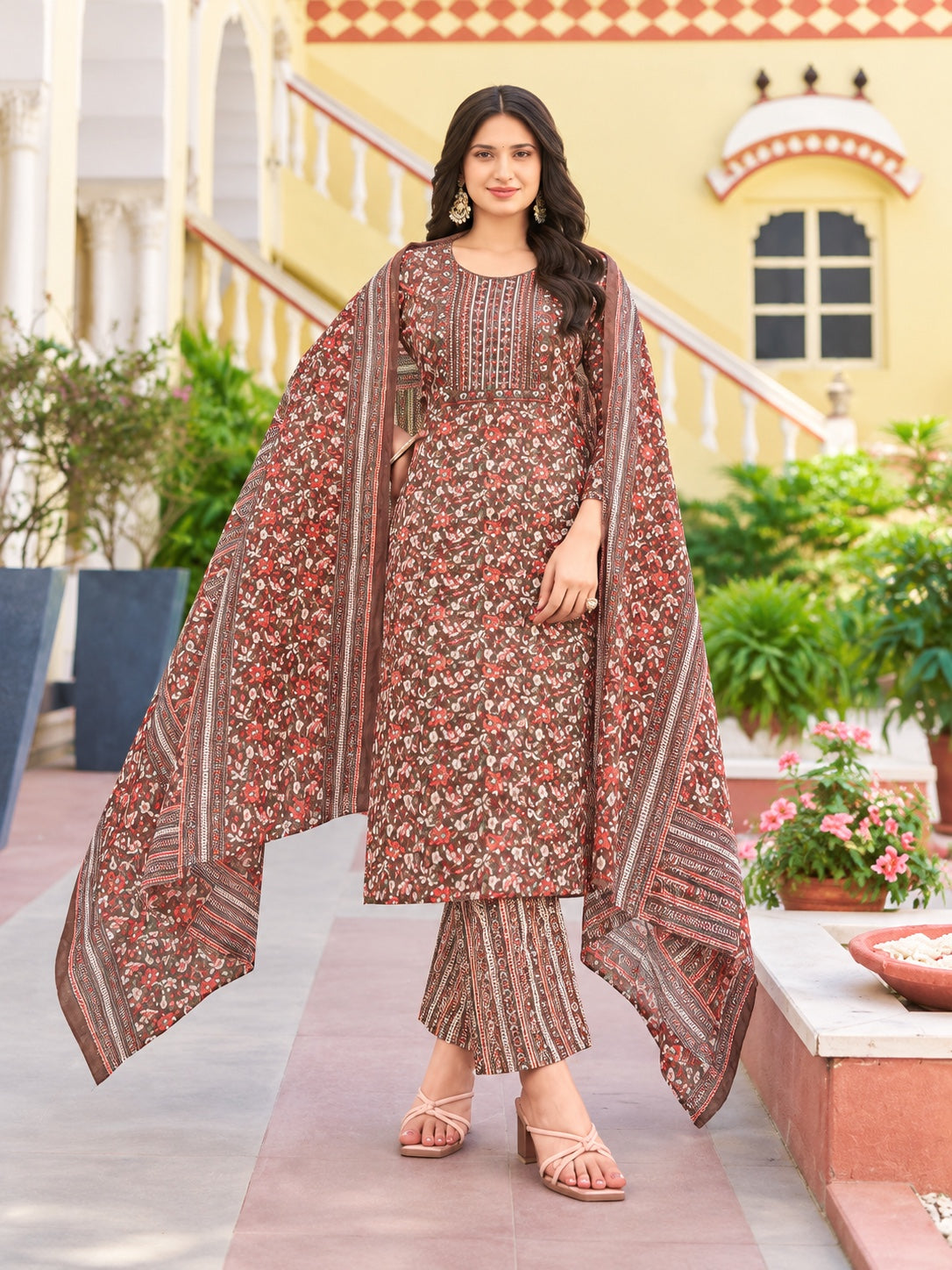 Floral Printed Kurta Pant Dupatta 3 Piece Set –  Straight Cut